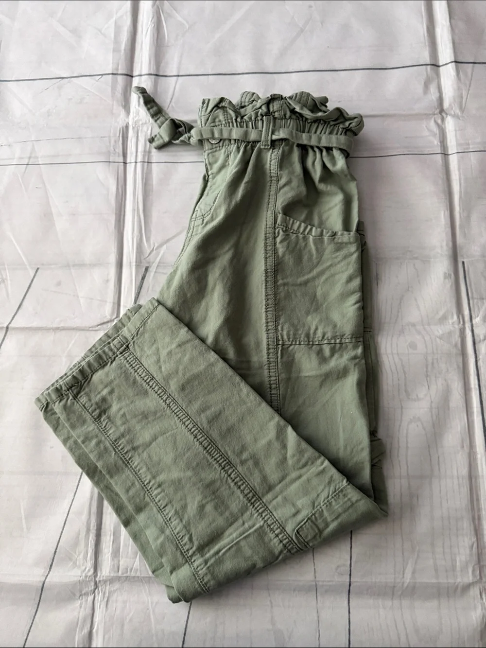 OshKosh B'gosh Sage Green Paperbag Cargo Pants